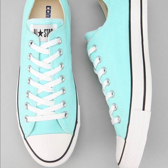Converse Shoes - Gently worn Tiffany blue converse